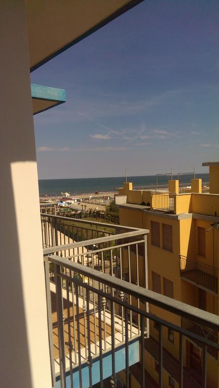 Hotel Real Sottomarina Exterior photo