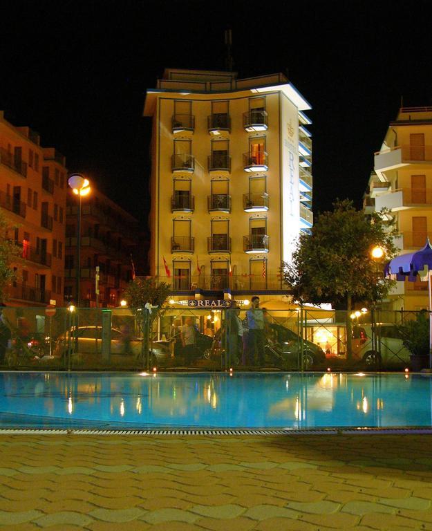 Hotel Real Sottomarina Exterior photo